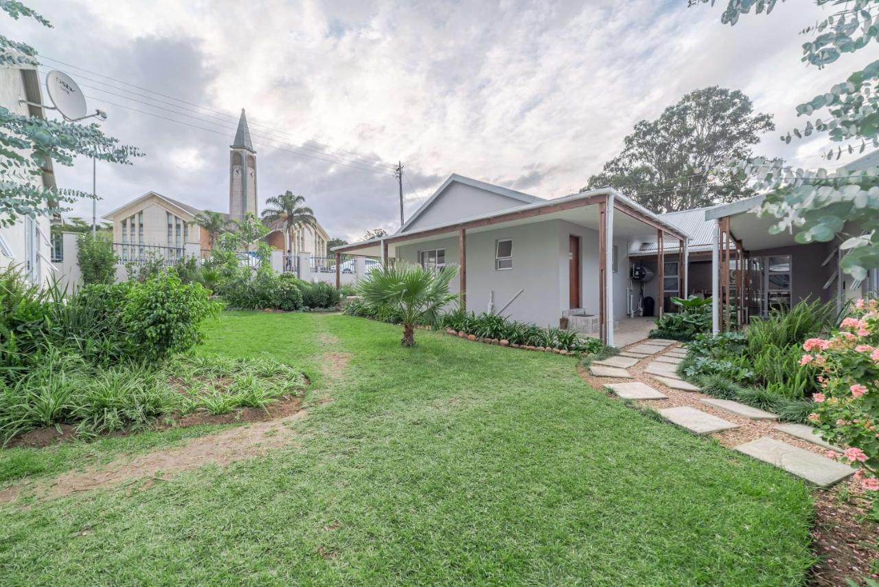 Azaria Guesthouse Swellendam Exterior photo