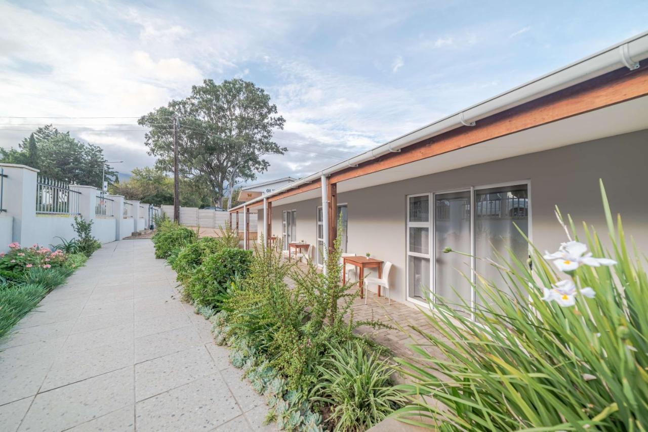Azaria Guesthouse Swellendam Exterior photo